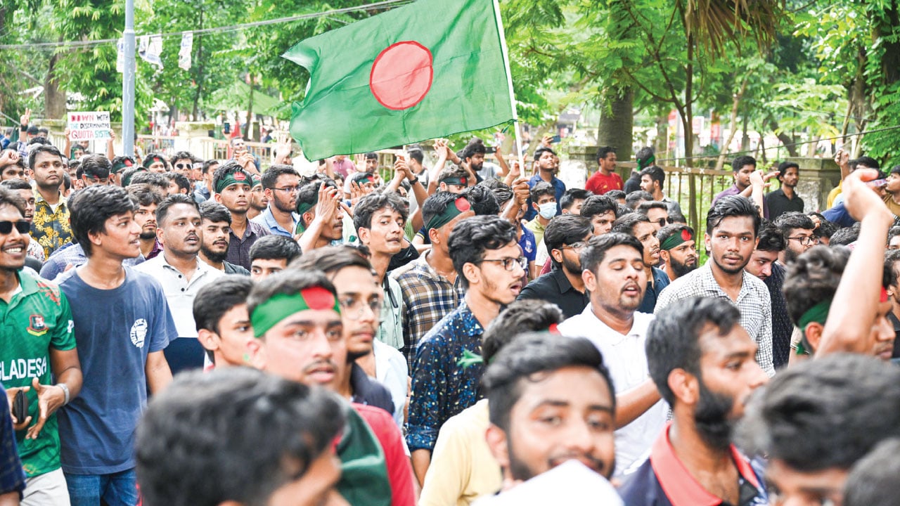 ‘হ্যাঁ’-ভোটই-গণতন্ত্রের-শেষ-সুযোগ