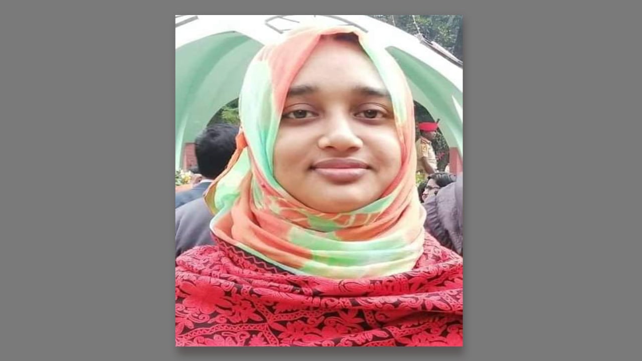 ইবিতে সমাজকল্যাণ বিভাগের সভাপতিকে হত্যা করে আত্মহত্যার চেষ্টা কর্মচারীর