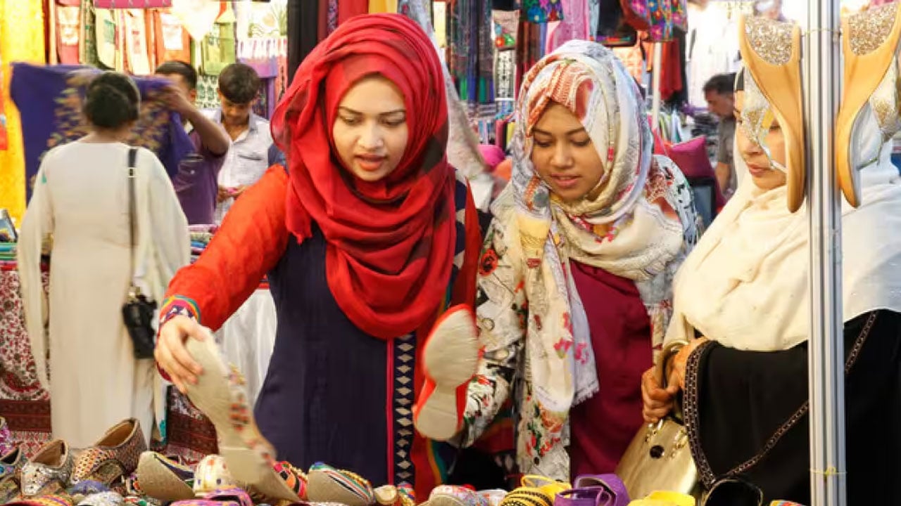 কেমন চলছে ঈদ ব্যবসা