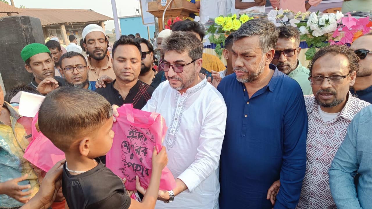 গণখুনি হাসিনার বিচার থেকে রেহাই নেই : মিফতাহ্ সিদ্দিকী