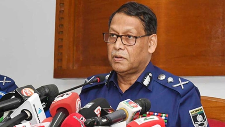 ঢাকায় আধিপত্য বিস্তারকারীদের তালিকা তৈরির কাজ চলছে: আইজিপি
