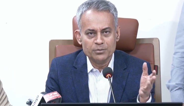 বাংলাদেশি নাবিকদের যুক্তরাজ্যের ভিসা সহজ করা ও বিনিয়োগ বাড়ানোর আহ্বান
