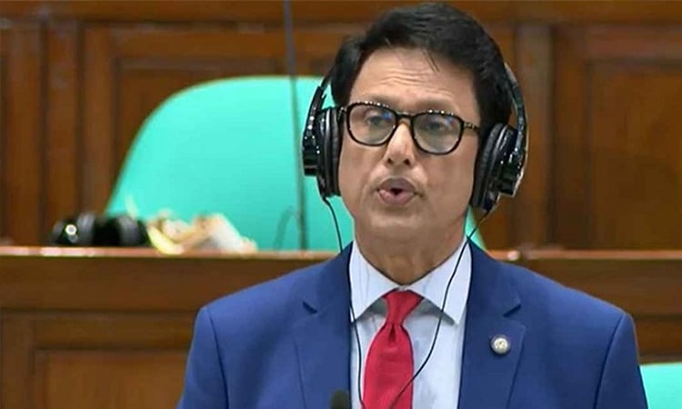 ভুল প্রশ্ন, জলাবদ্ধতা—সব বিতর্কের জবাব দিলেন শিক্ষামন্ত্রী