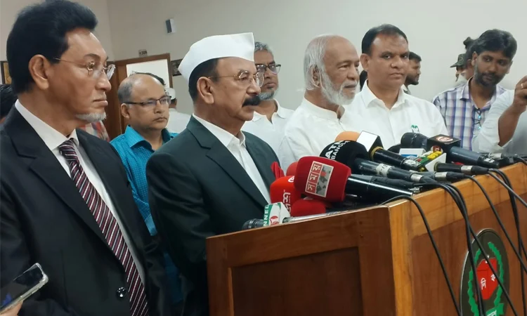 প্রচলিত সংবিধান অনুযায়ীই আমাদের চলতে হবে: গয়েশ্বর