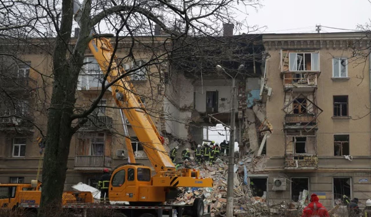 ইউক্রেনে রুশ হামলায় ১২ জন নিহত