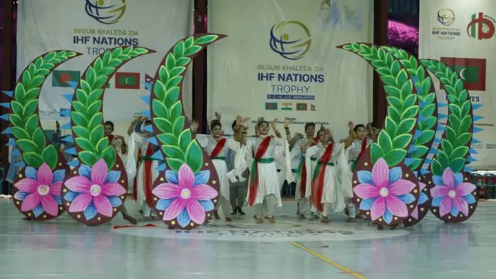 পর্দা উঠল বেগম খালেদা জিয়া আইএইচএফ নেশনস ট্রফির
