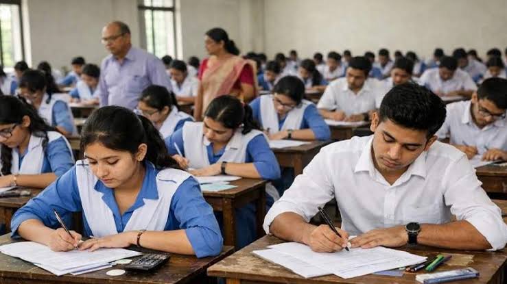 চট্টগ্রাম-রাঙ্গামাটি জেলার বুধবারের এইচএসসি-সমমান পরীক্ষা স্থগিত