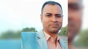 কয়রায় সিঁধ কেটে ঘরে ঢুকে ওষুধ ব্যবসায়ীকে কুপিয়ে হত্যা