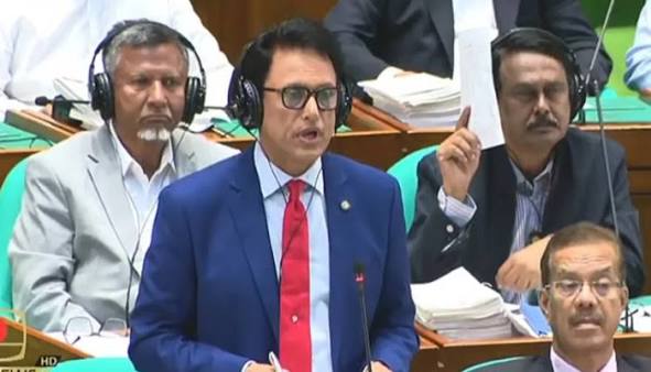 শিক্ষার্থীদের পড়ার টেবিলে ফিরে যাওয়ার অনুরোধ শিক্ষামন্ত্রীর