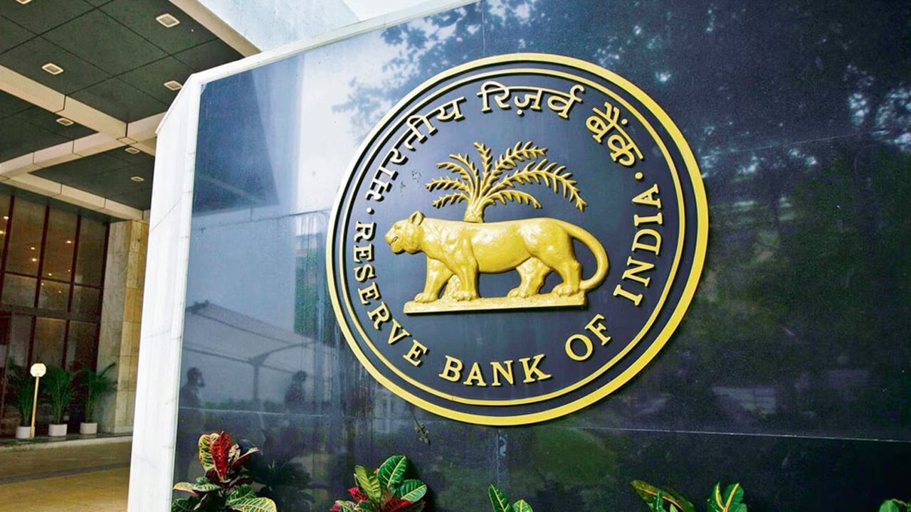 ভারতের বৈদেশিক মুদ্রার রিজার্ভে ঘাটতি