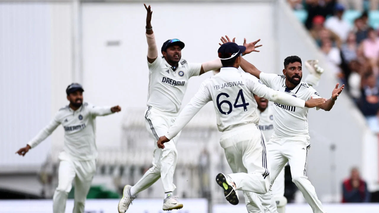 চরম নাটকীয়তার পর ইংল্যান্ডকে হারাল ভারত