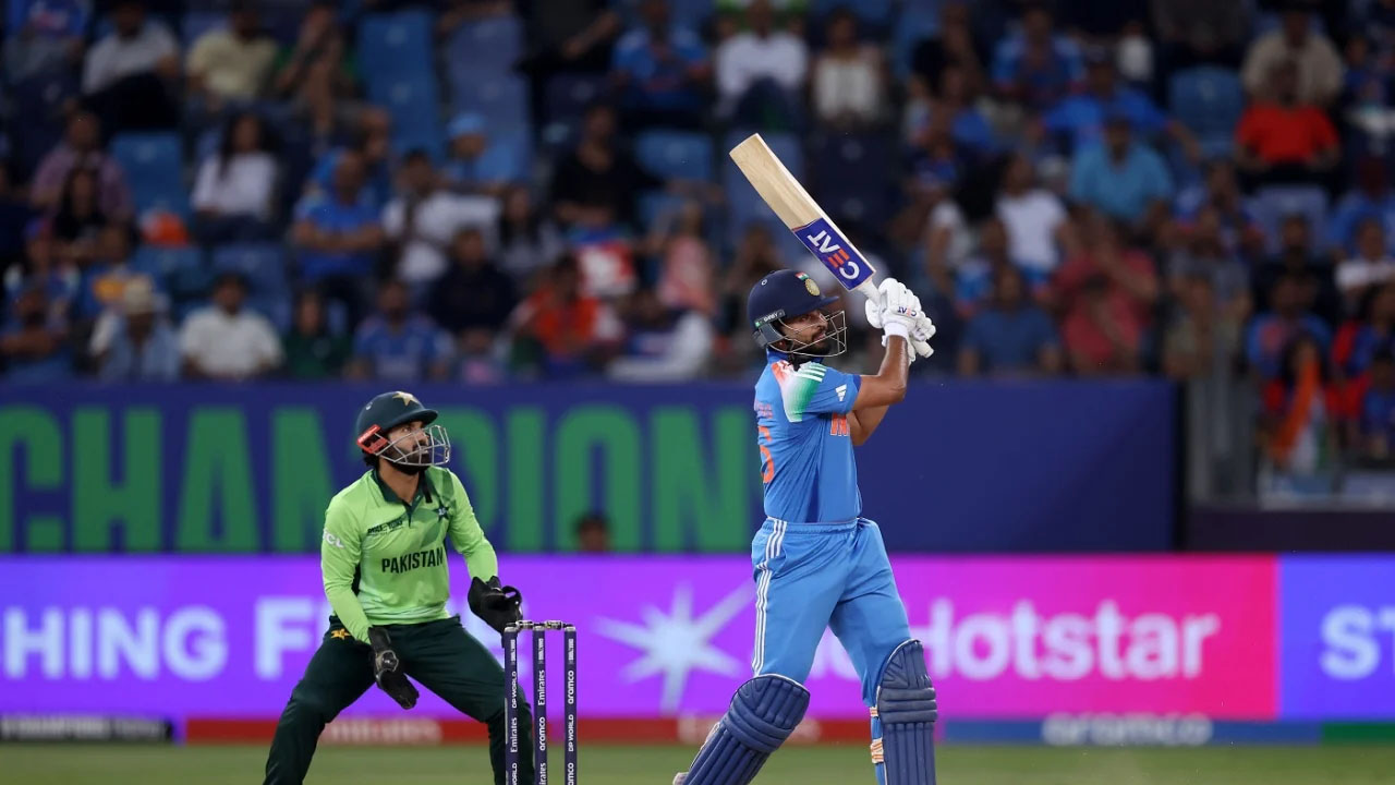 টানা হারে বিদায়ের শঙ্কায় পাকিস্তান