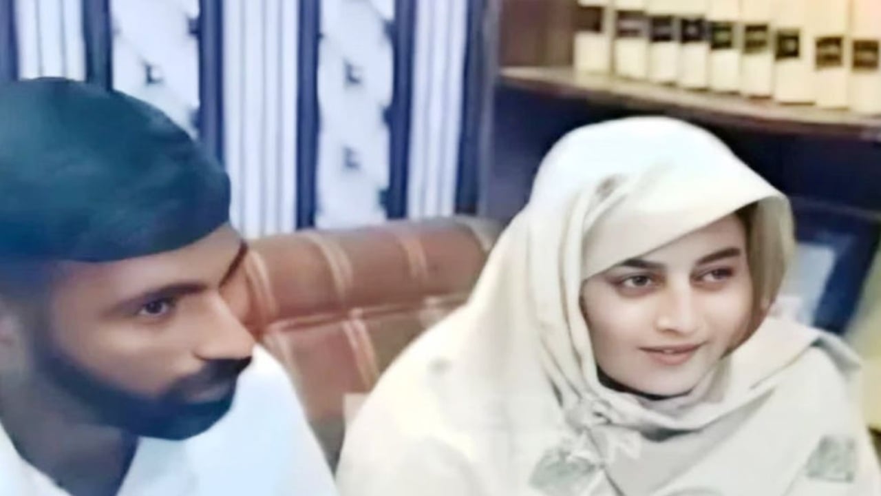 আলোচিত ভারতীয় নারী সারাবজিতকে দেশে ফেরত পাঠাল পাকিস্তান