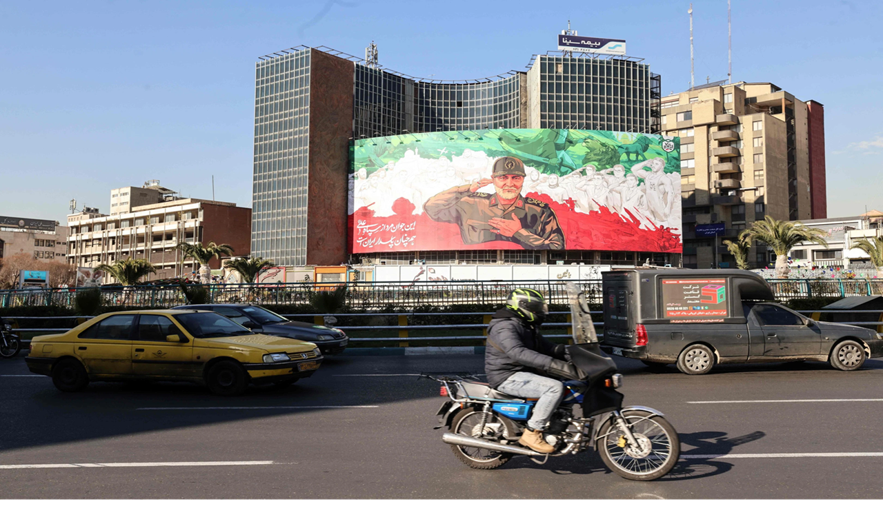 বৈশ্বিক ইন্টারনেট থেকে স্থায়ী বিচ্ছিন্নতার পথে ইরান? কী বলছেন অধিকারকর্মীরা