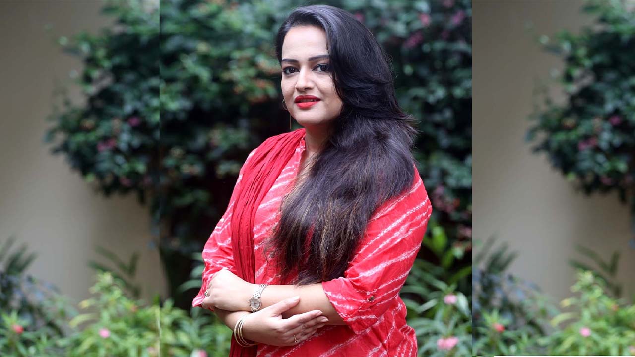 আরো কয়েকটা মৌলিক গান করা যেতেই পারে