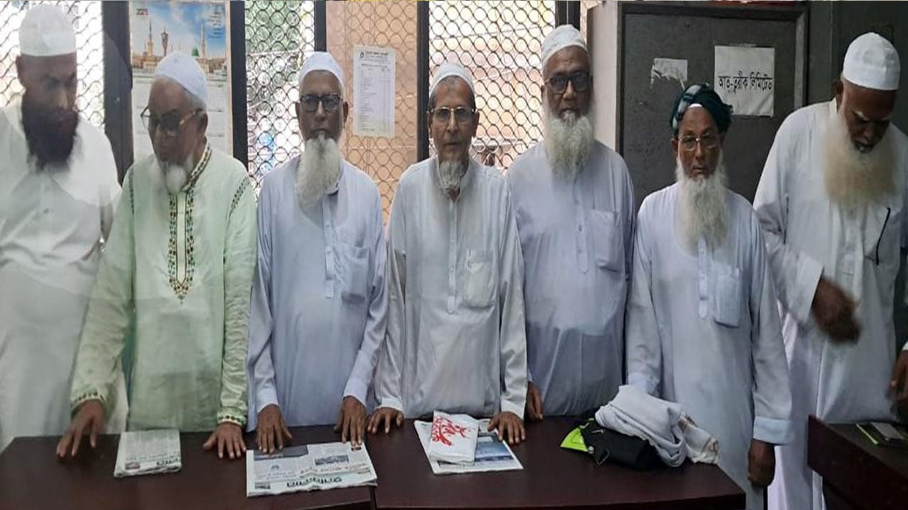 ভুয়া মুক্তিযোদ্ধাদের সনদ বাতিলের দাবি: মাওলানা কাইয়ূম