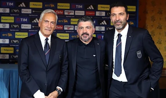 গ্রাভিনা-বুফনের পদত্যাগ, দায়িত্ব ছাড়লেন গাত্তুসোও