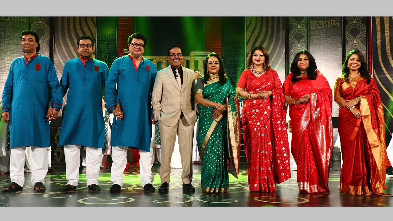 ছোট পর্দার বড় আকর্ষণ ‘ইত্যাদি’