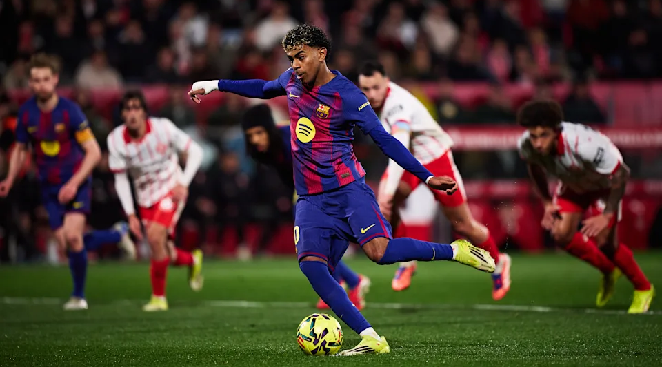 ইয়ামালের পেনাল্টি মিসে বার্সার দুঃস্বপ্নের হার