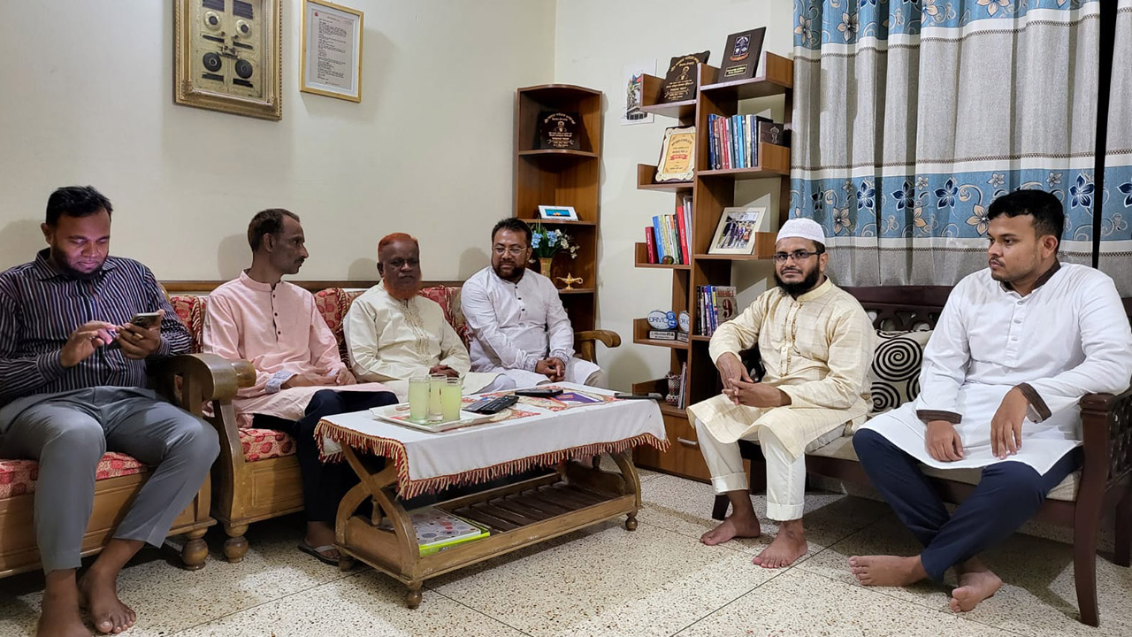 ‘জুলাই বিপ্লবের শহীদেরা আমাদের প্রেরণার উৎস হয়ে থাকবে’
