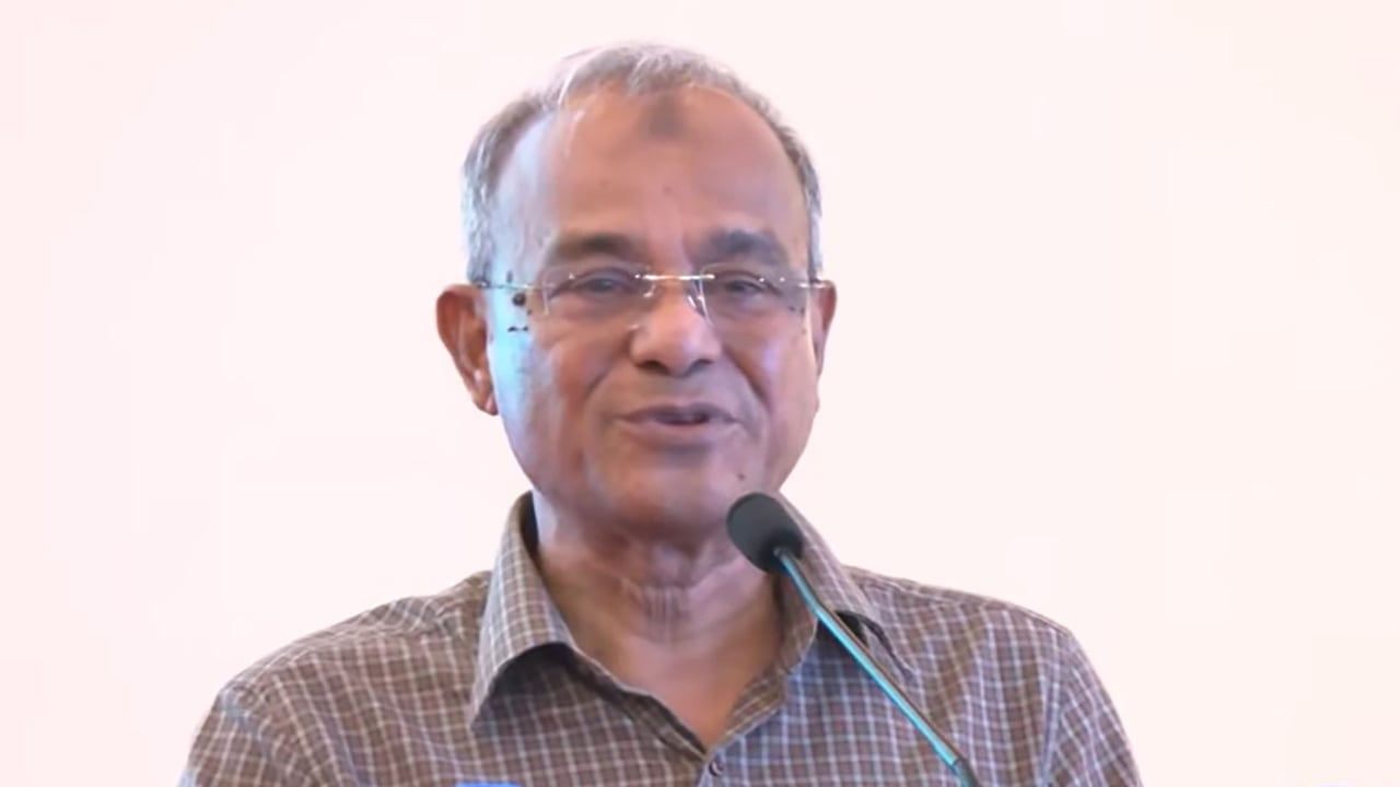 সরকারের ব্যর্থতা জোরে ঘোষণা হয়, সফলতা প্রচার হয় না
