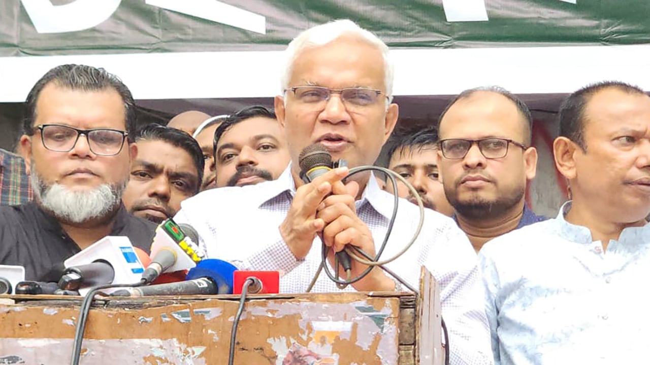 গণতন্ত্র প্রতিষ্ঠার বিরুদ্ধে ষড়যন্ত্র চলছে: ডা. জাহিদ