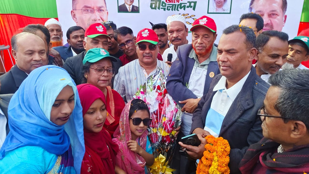 তারেক রহমান প্রধানমন্ত্রী হলে প্রতিহিংসার রাজনীতি দূর হবে: জহির উদ্দিন স্বপন