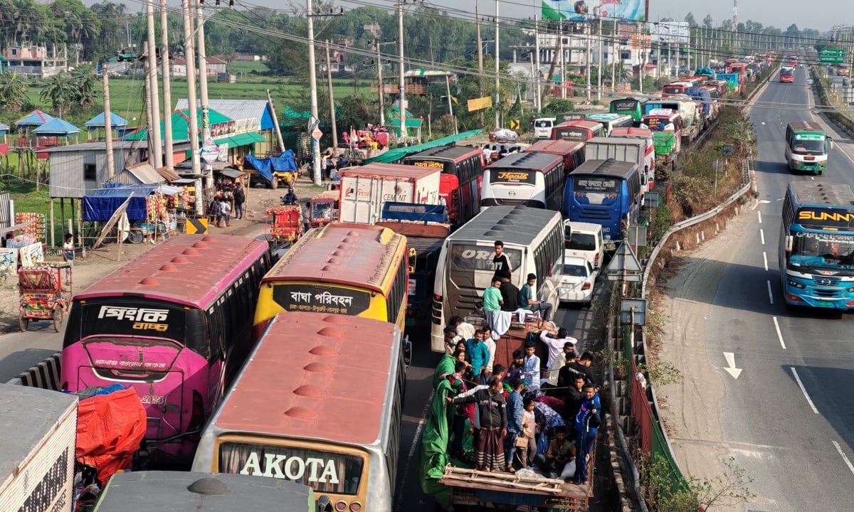 ঢাকা-টাঙ্গাইল মহাসড়কে ২০ কিলোমিটার যানজট