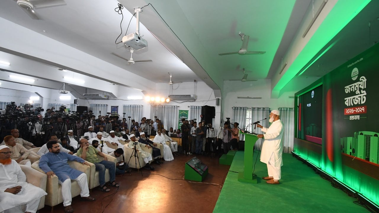 শেষ সময়ে লুটপাট বন্ধে ক্যালেন্ডার অনুযায়ী অর্থ বছর করা হোক