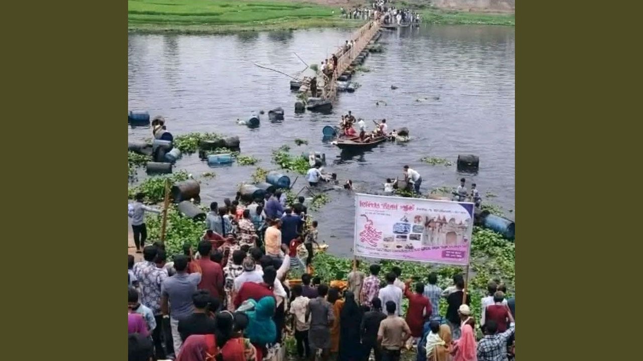 জামালপুরে ব্রিজ ভেঙে নদীতে, ৪ শিশুর লাশ উদ্ধার