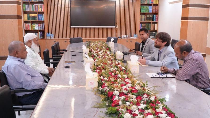 জামায়াত আমিরের সঙ্গে যুক্তরাজ্যের প্যাট্রিক শ্রোয়েডার সাক্ষাৎ