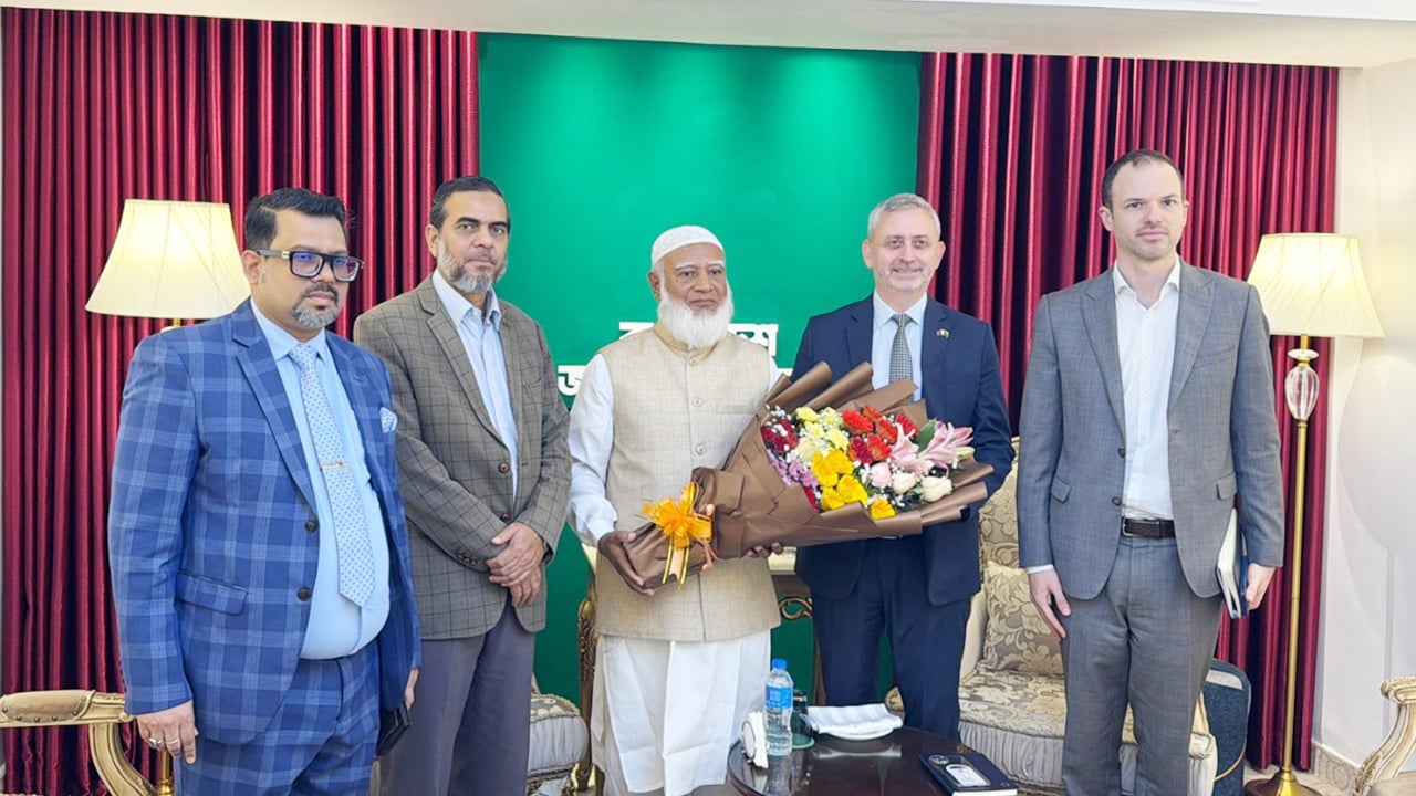 জামায়াত আমিরের সঙ্গে ইইউ রাষ্ট্রদূতের সৌজন্য সাক্ষাৎ