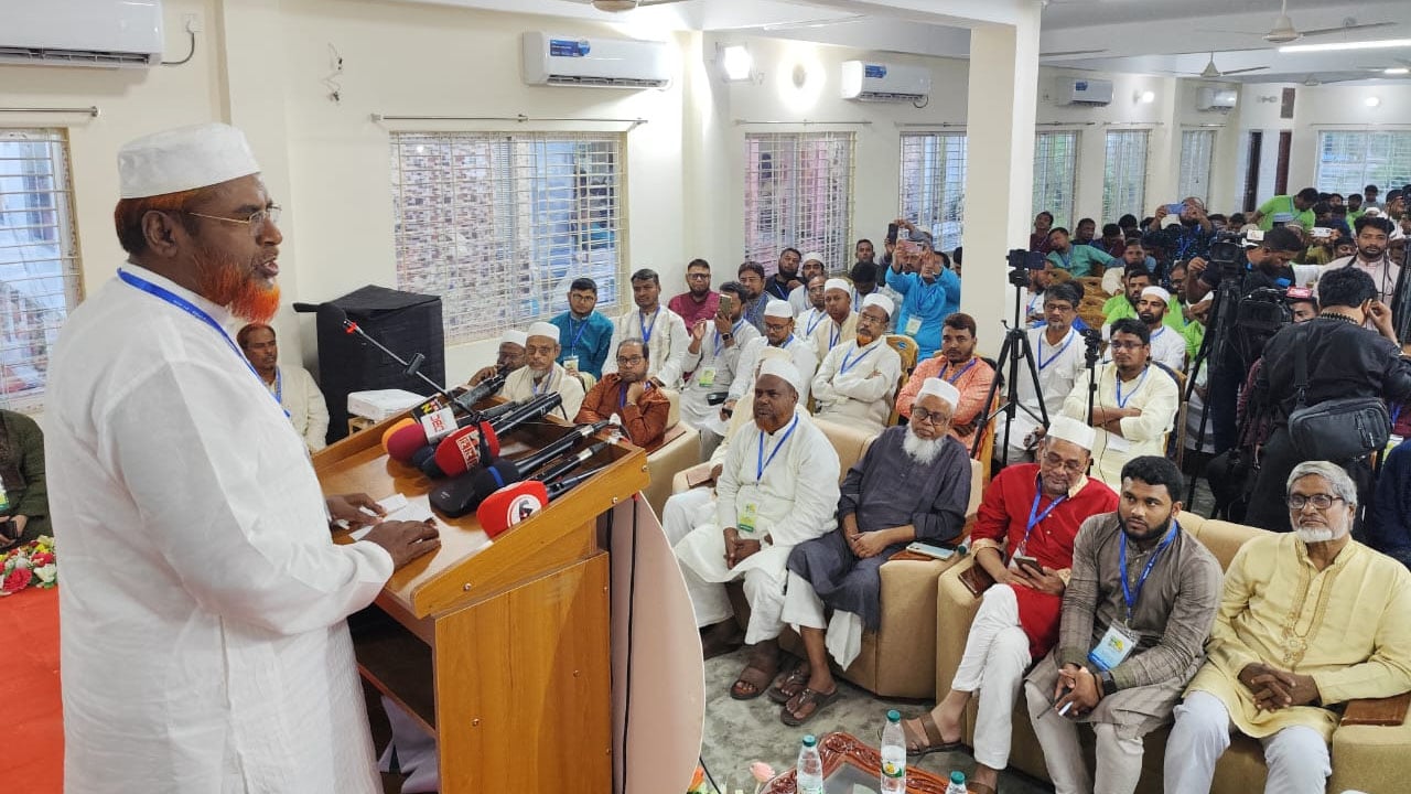 সাবেক ছাত্র নেতাদেরকে সক্রিয় হয়ে দেশের জন্য ভূমিকা রাখতে হবে