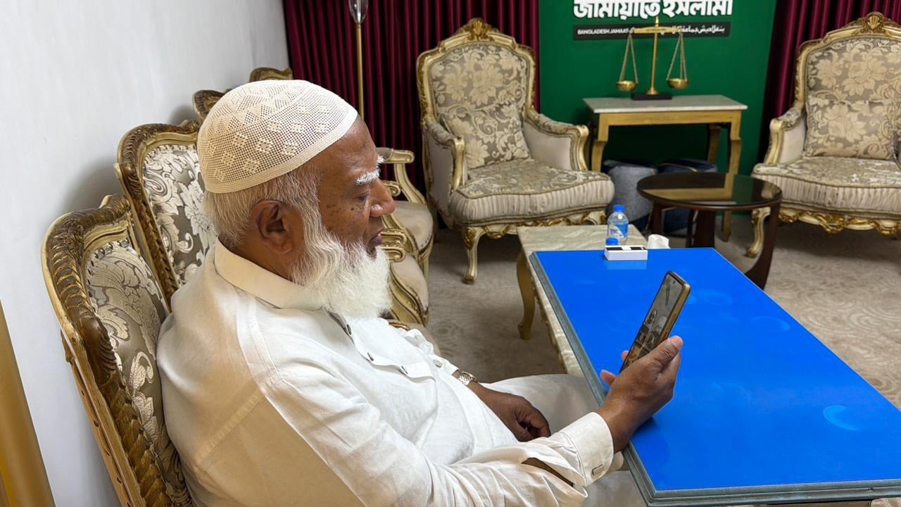 নির্যাতিত সেই নারীকে দেখতে নোয়াখালী যাচ্ছেন জামায়াত আমির