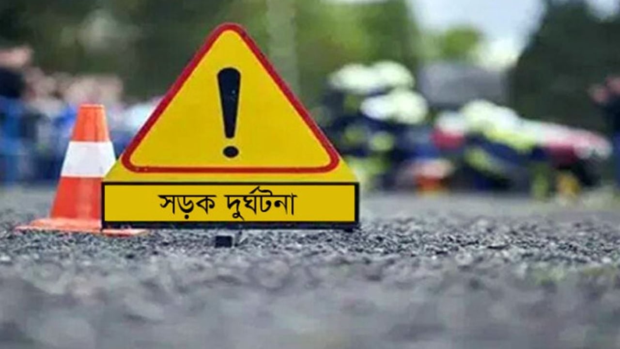 ওভারটেক করতে গিয়ে গাছে ধাক্কা, যশোরে মোটরসাইকেলের দুই আরোহী নিহত