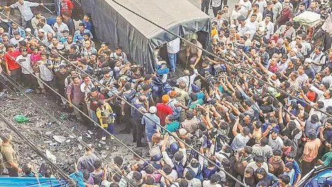 আওয়ামী নেতাকর্মী সন্দেহে আটক ২৬০