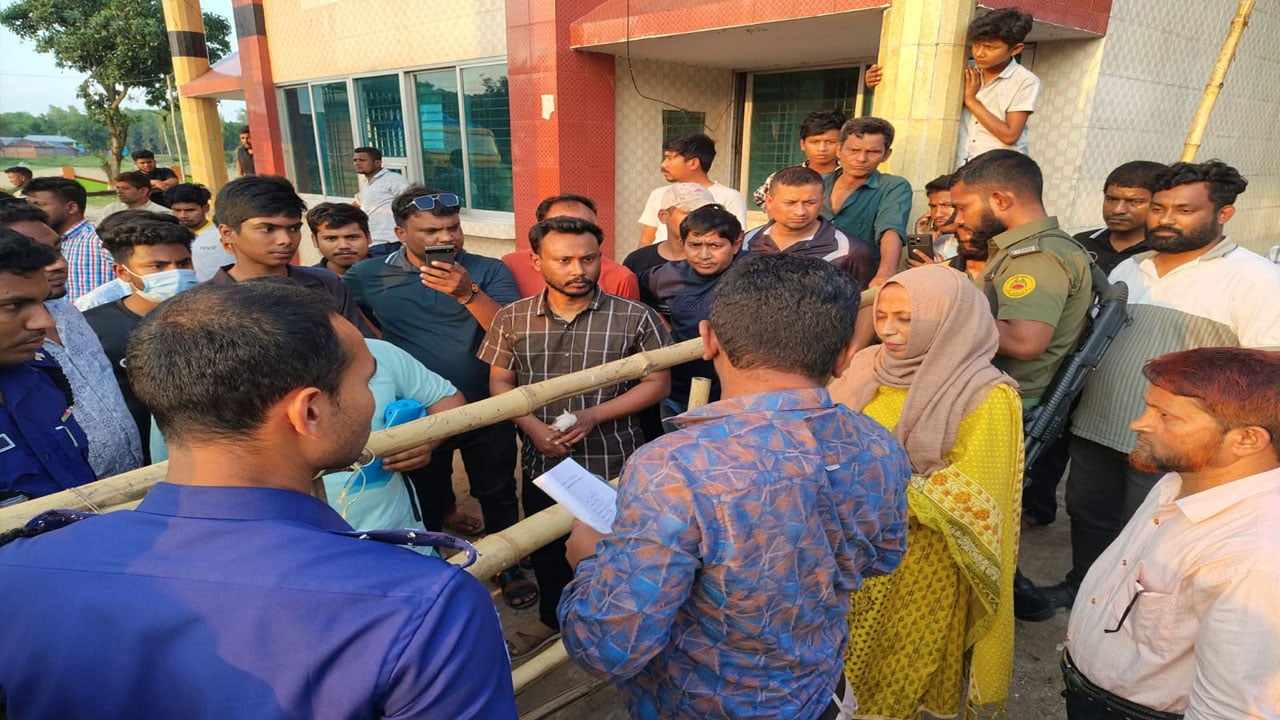 তেল বিতরণে অনিয়ম ফিলিং স্টেশনকে জরিমানা