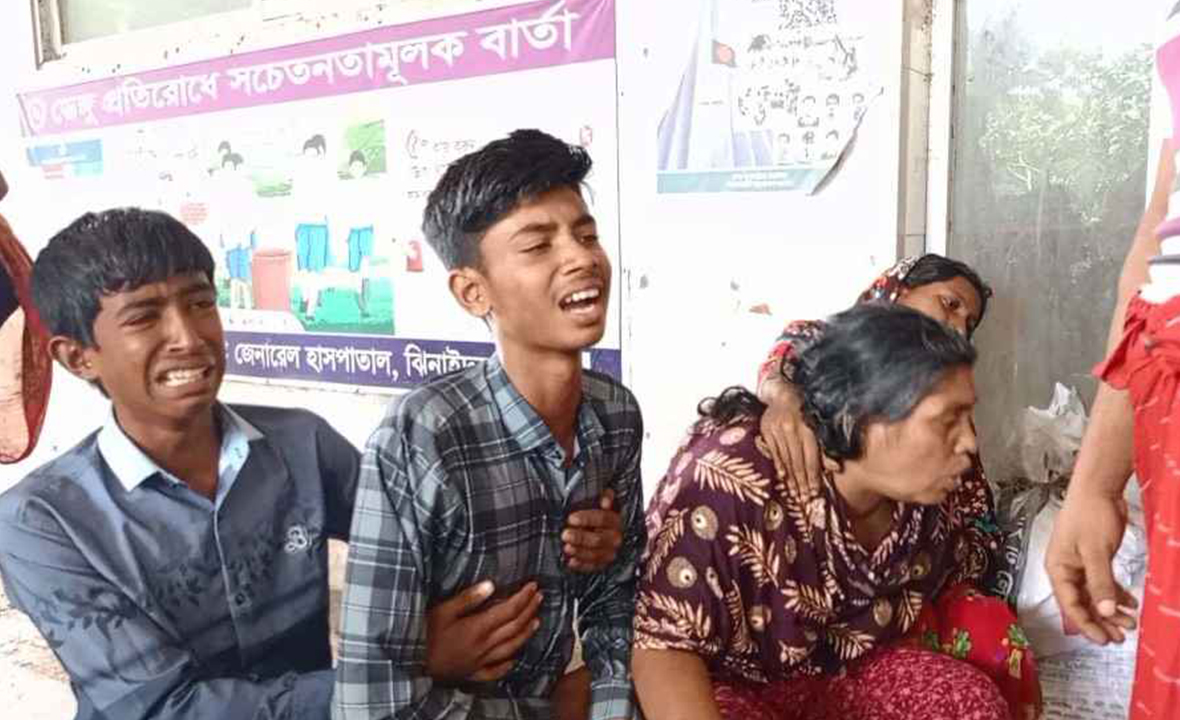 ঝিনাইদহে পৃথক বজ্রপাতে দুই কৃষকের মৃত্যু