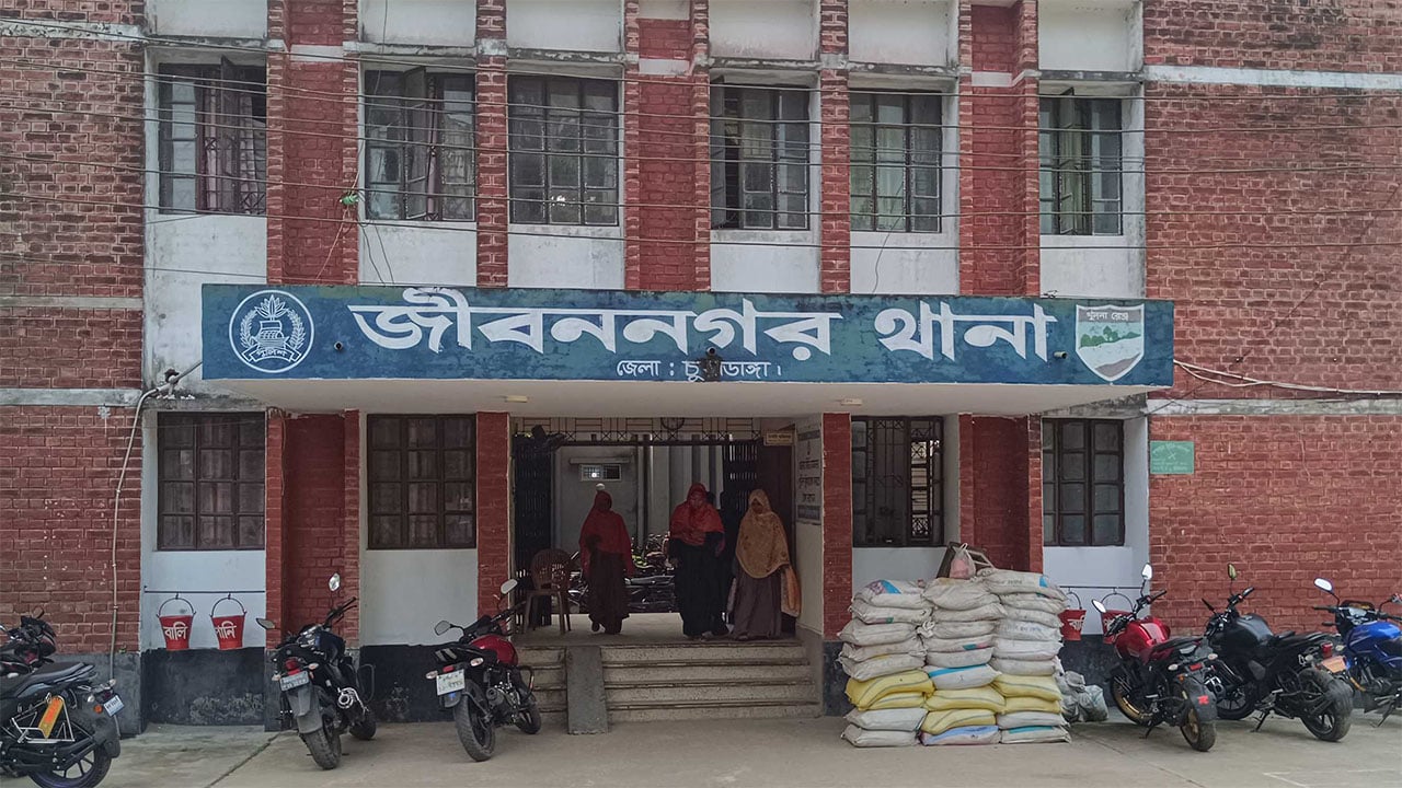 চুয়াডাঙ্গায় দুই ভাইকে কুপিয়ে হত্যা