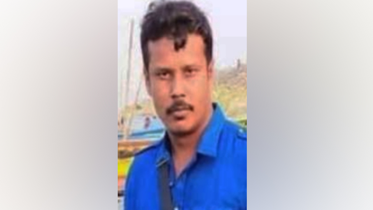 চুয়াডাঙ্গায় চিকিৎসককে মারধরের অভিযোগে যুবদল নেতা বহিষ্কার
