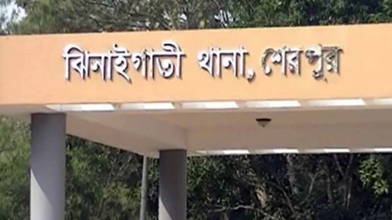 ঝিনাইগাতীতে ধর্ষণের শিকার স্কুলছাত্রী, লজ্জায় মায়ের বিষপান!