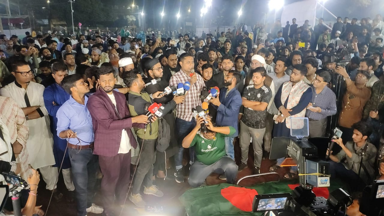 আওয়ামী সন্ত্রাসী হামলায় নিহত কাশেমের জানাজা অনুষ্ঠিত