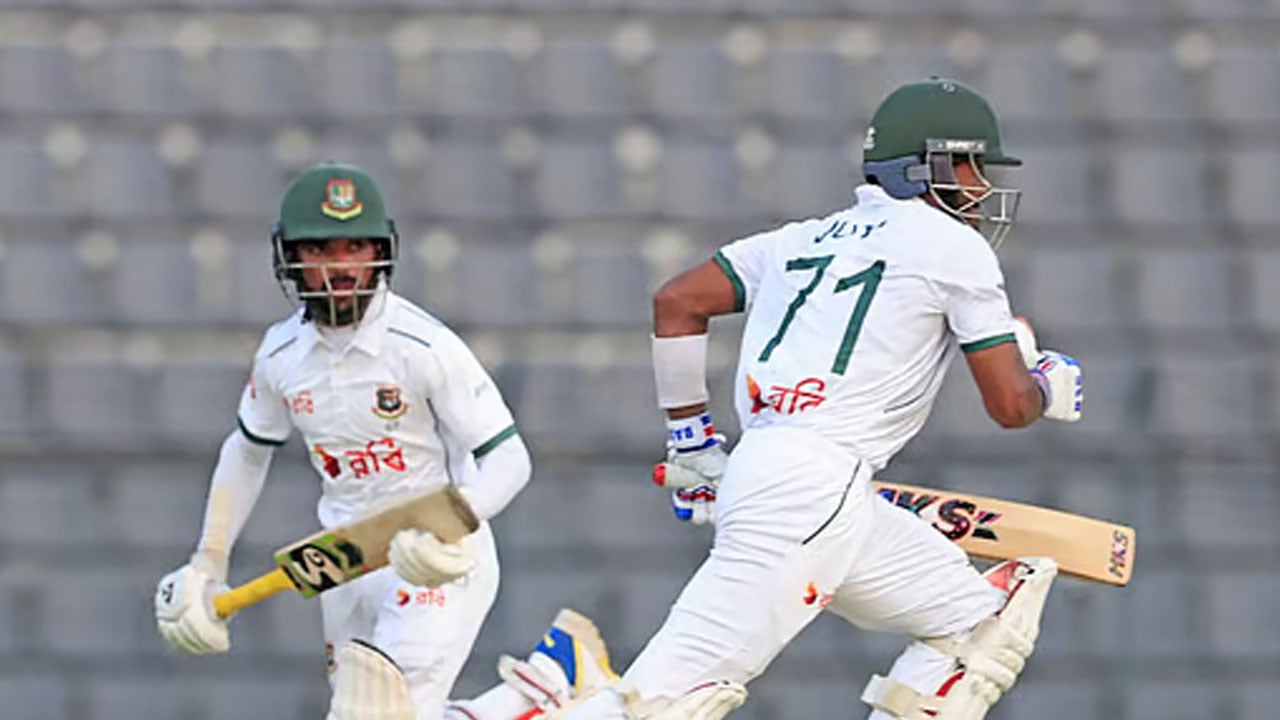 ২৫ রানে পিছিয়ে থেকে দিন শেষ করল বাংলাদেশ