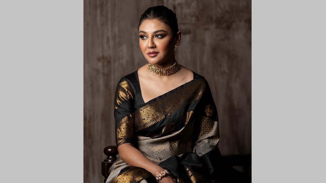 প্রকাশ্যে এলো জয়ার ‘ডিয়ার মা’ এর অফিসিয়াল টিজার