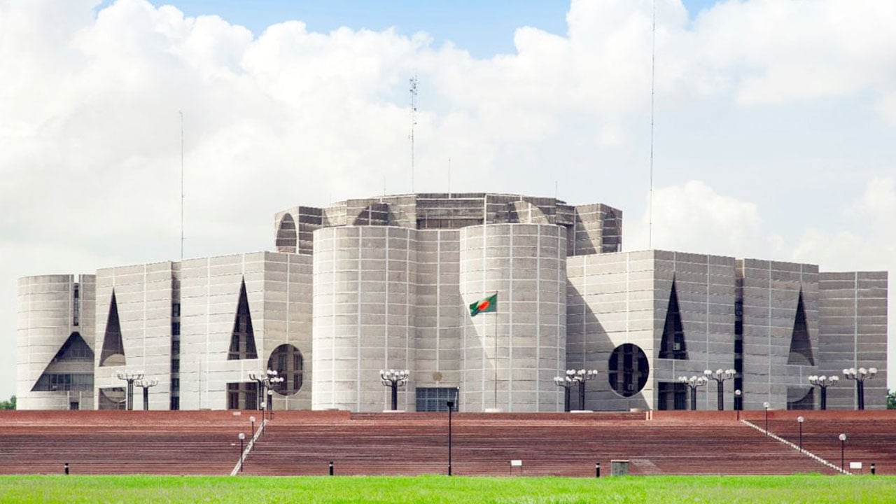 জাতীয় সংসদ অধিবেশন ঘিরে শেরেবাংলা নগরে সভা-সমাবেশ ও অস্ত্র বহন নিষিদ্ধ