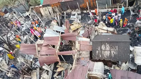 কালিয়াকৈরে অগ্নিকাণ্ডে পুড়ে গেছে দুই কলোনির ২৩ বসতঘর ও ৫ দোকান 