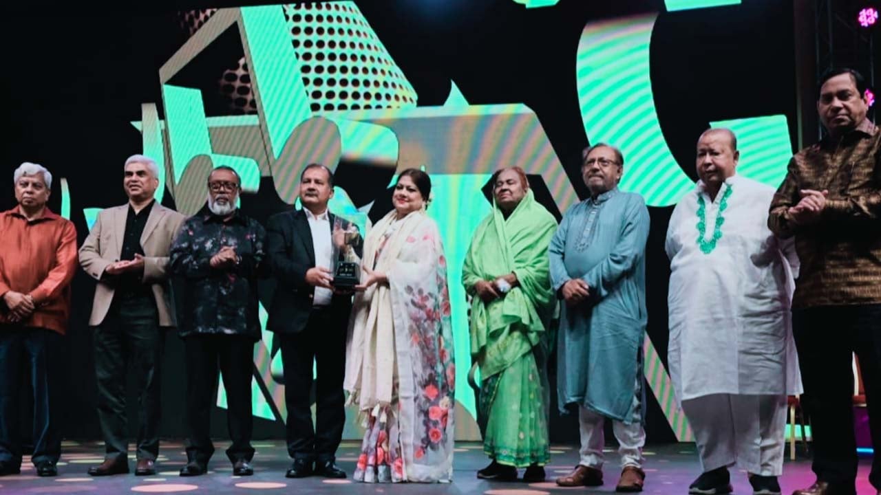 ‘আজীবন সম্মাননা’য় ভূষিত কনকচাঁপা