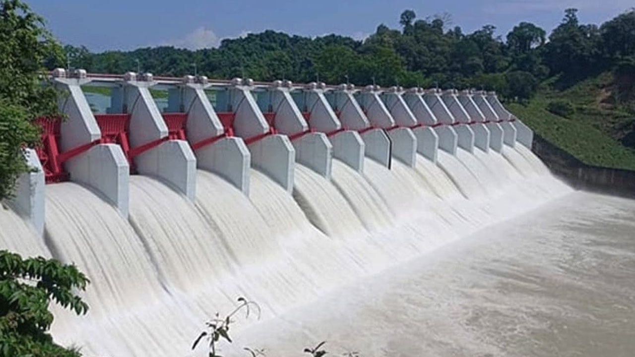 খুলে দেওয়া হলো কাপ্তাইয়ের ১৬ জলকপাট, নামছে ৩৯ হাজার কিউসেক পানি