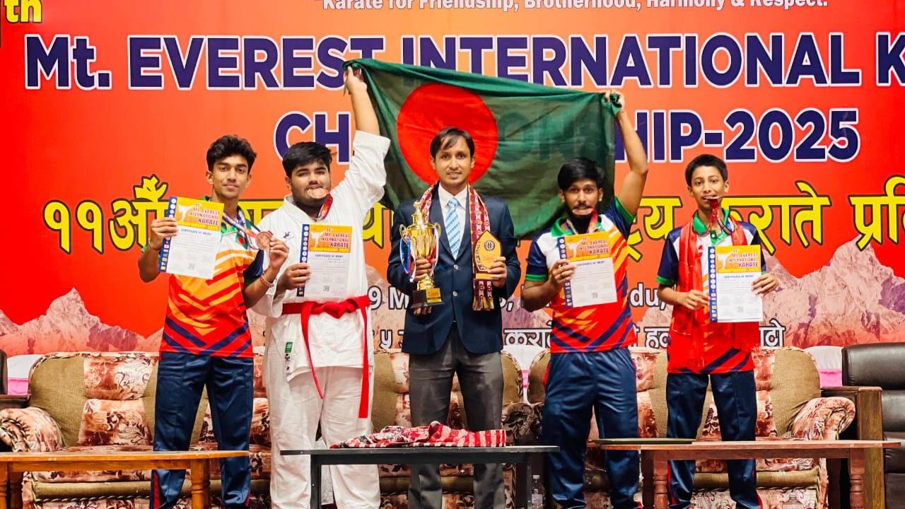 মাউন্ট এভারেস্ট কারাতে প্রতিযোগিতায় বাংলাদেশের ৫ পদক