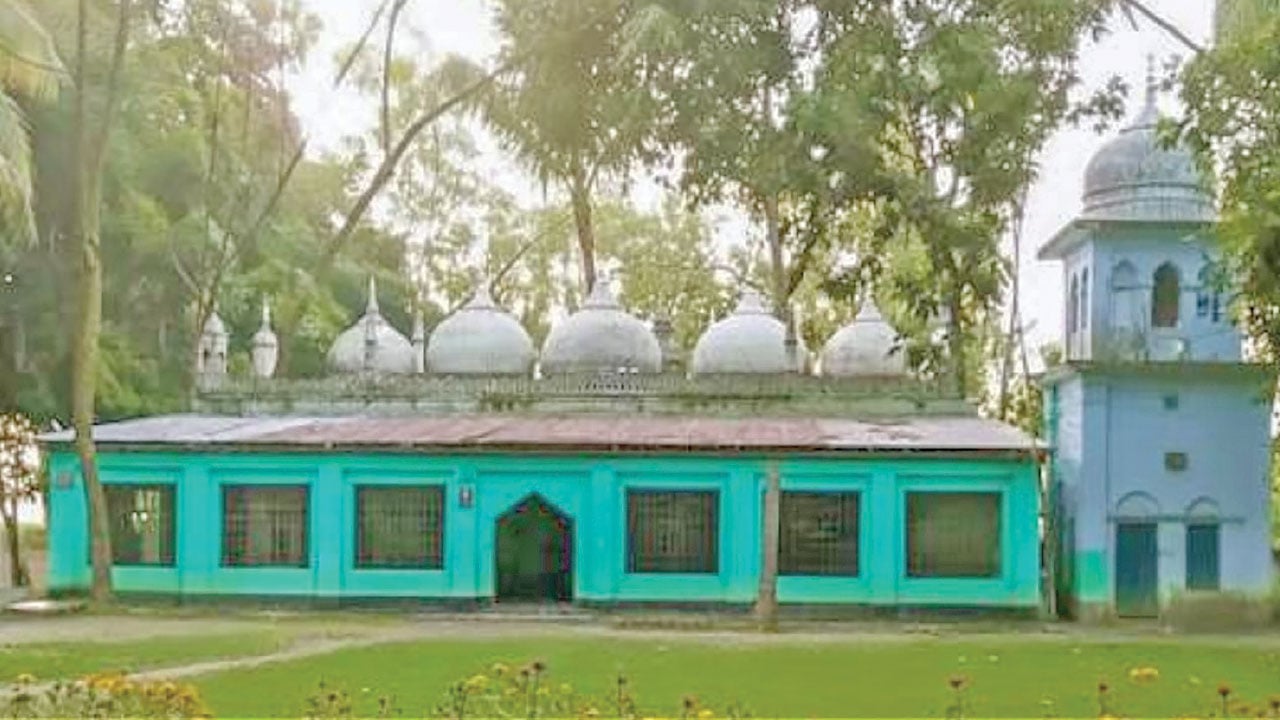 কবি কায়কোবাদের স্মৃতিবিজড়িত পুরোনো মসজিদ এখন শুধুই স্মৃতি